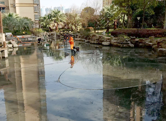 钦州景观池淤泥清理